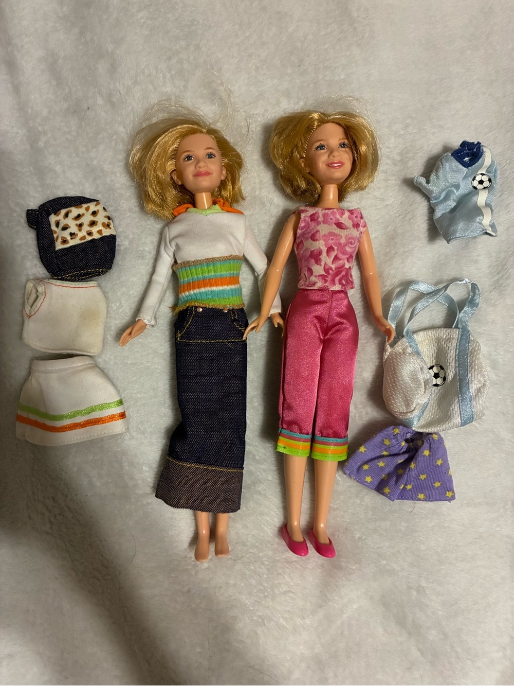 Mary-Kate and Ashley Olsen Kids Fashion Doll Set with Pink and Denim Outfits